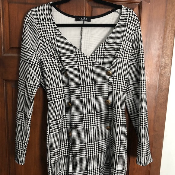 AKIRA Size L Body-con Dress! B&W HOUNDSTOOTH - Picture 1 of 4